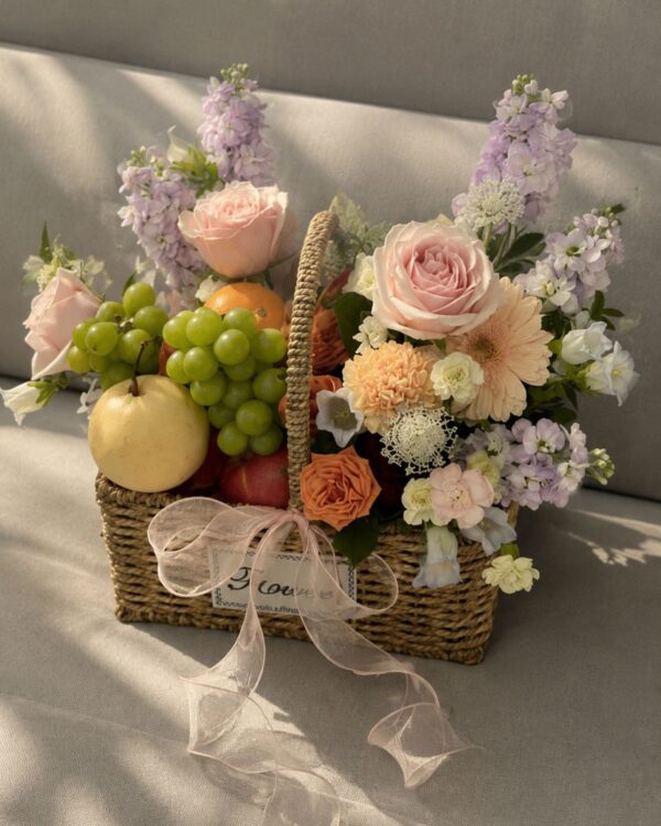 Juicy Bloom Basket L RM238 Juicy Bloom Basket